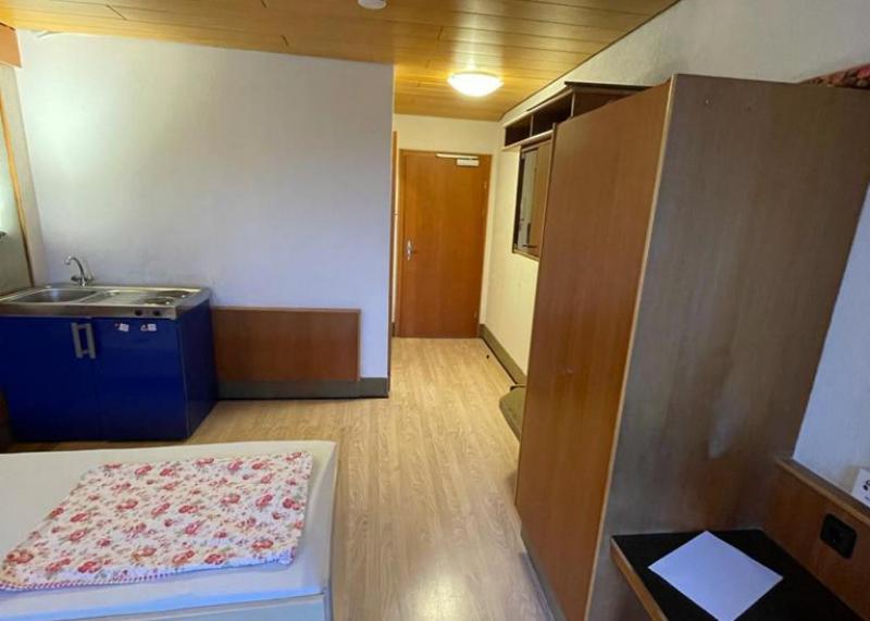 One Room Apartment In Бергиш Гладбах Екстериор снимка